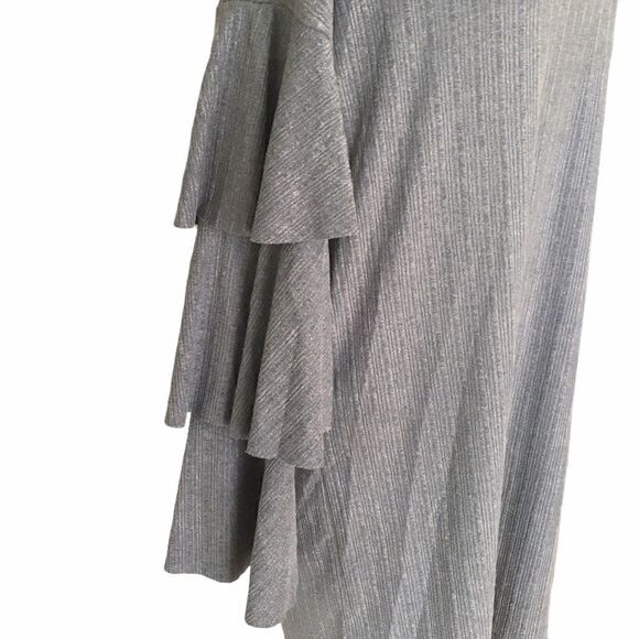 L Love Grey Layered Ruffle Sleeves Dress Size S - Picture 3 of 3
